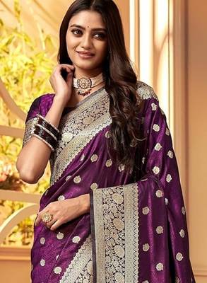 Wine silk blend banarasi saree with unstitched blouse piece 4