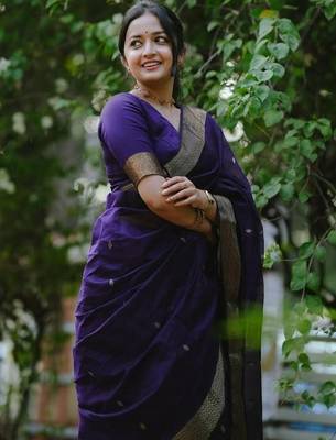 Purple silk blend banarasi saree with unstitched blouse piece 1