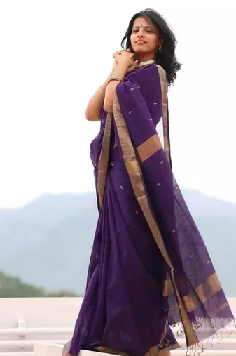 Purple silk blend banarasi saree with unstitched blouse piece