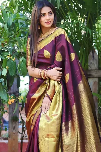 Maroon silk blend banarasi saree with unstitched blouse piece