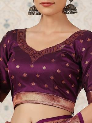 Wine silk blend banarasi saree with unstitched blouse piece 5