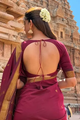 Maroon silk blend banarasi saree with unstitched blouse piece