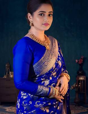 Royal blue silk blend banarasi saree with unstitched blouse piece 4