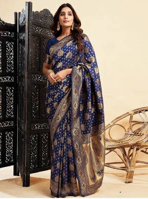 Blue silk blend banarasi saree with unstitched blouse piece 4
