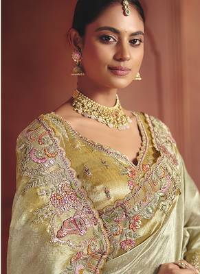 Pista green silk blend embroidered saree 2