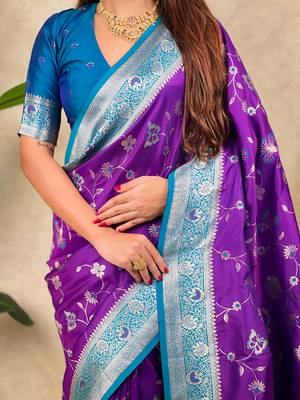 purple banarasi silk saree with zari woven work 4