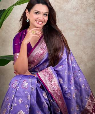 lavender banarasi silk saree with zari meenakari work 5