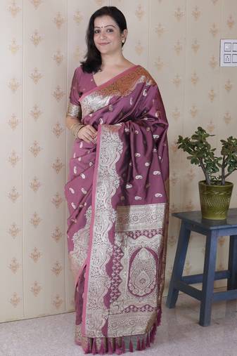Mauve pink banarasi silk zari woven saree with matching blouse piece