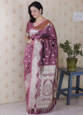 Mauve pink banarasi silk zari woven saree with matching blouse piece 2