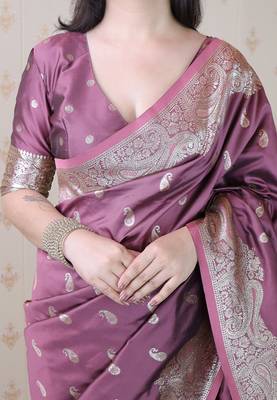 Mauve pink banarasi silk zari woven saree with matching blouse piece 5