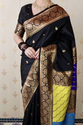 black banarasi silk saree with zari weaving 5