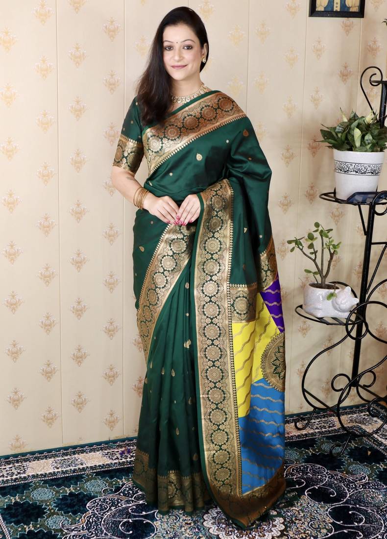 Green banarasi silk zari weaving saree with matching blouse piece