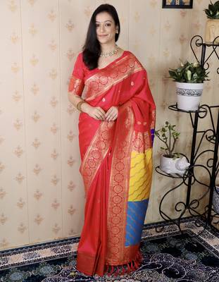 pink banarasi silk saree with zari weaving 1