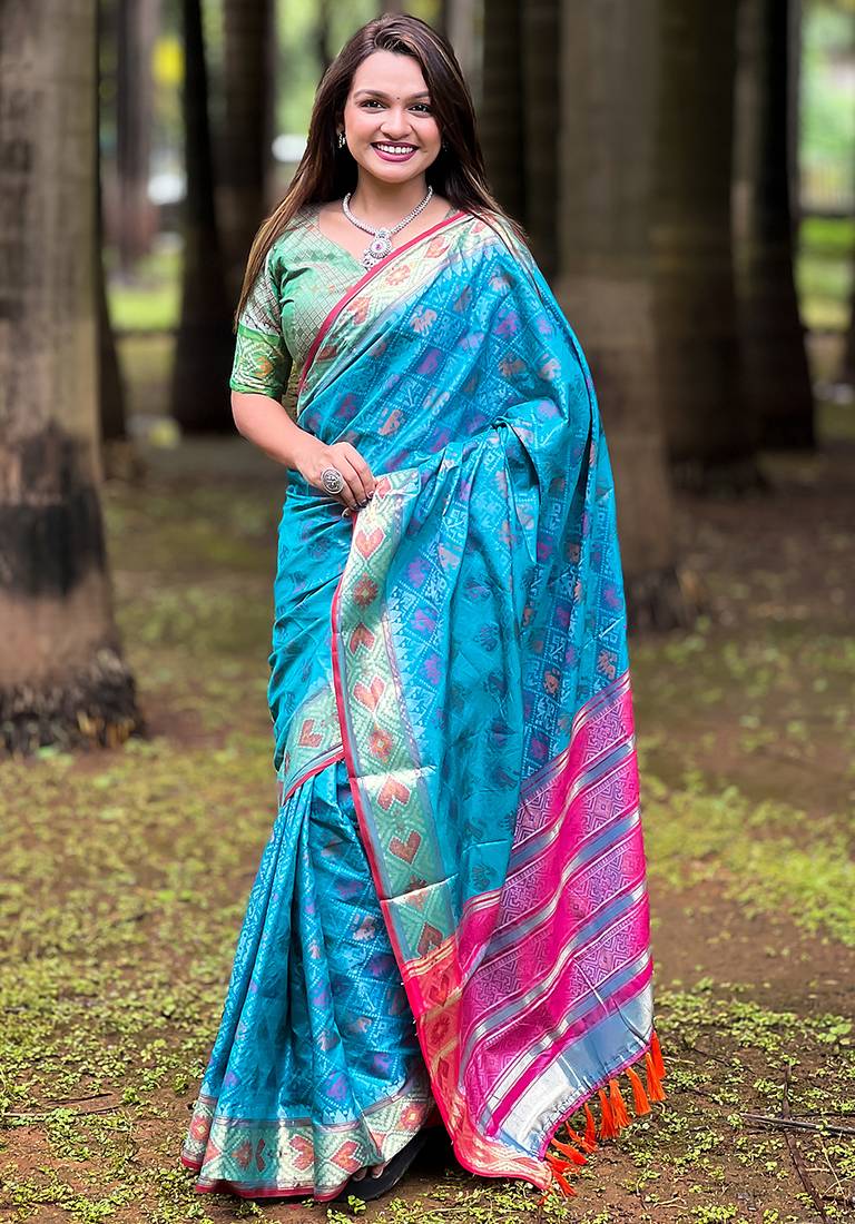 Blue patola silk lagdi pallu zari weaving saree with contrast blouse piece