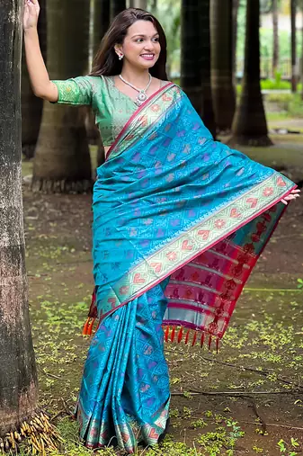 blue patola silk zari weaving saree with lagdi pallu