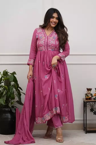 Pink beautiful embroidered kurti pant dupatta set for women