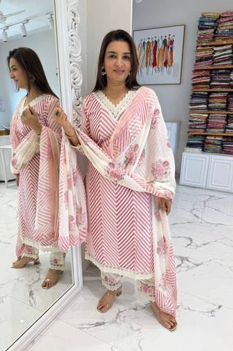 Beautiful red cotton kurta set with blue floral strippedroidery