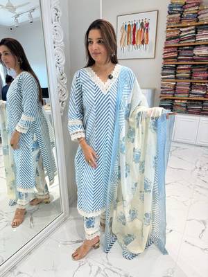Beautiful sky blue cotton kurta set with blue floral strippedroidery 2