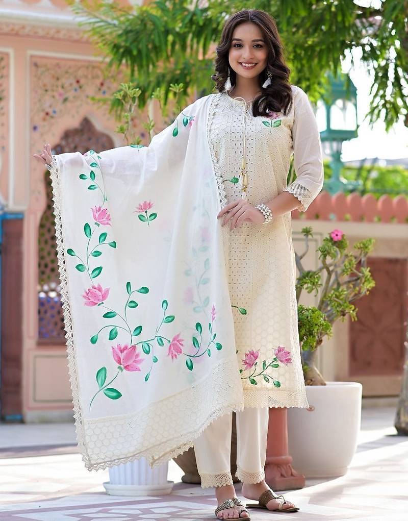 Beautiful white cotton hand-painted chicken shifli straight kurti set