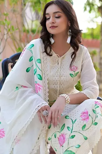 Beautiful white cotton hand-painted chicken shifli straight kurti set