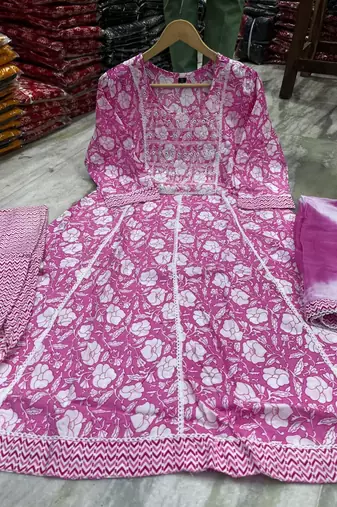 Ethnic pink cotton jaipuri embroidery kurta set