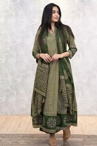 Green chevron printed anarkali kurta set