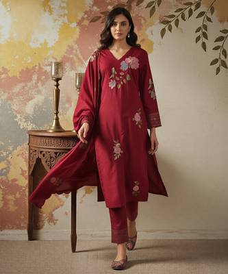 Blood-red embroidered chanderi silk thread work ethnic-kurtis 4