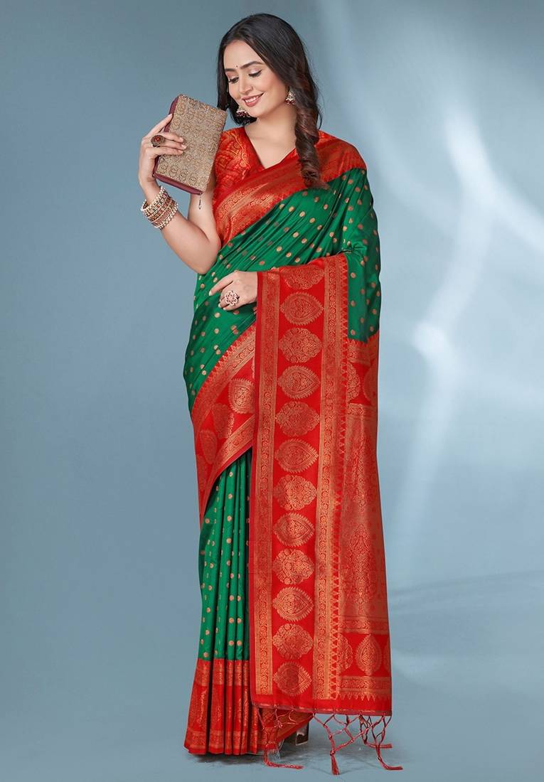 Green soft silk paithani zari weaving saree with contrast blouse piece