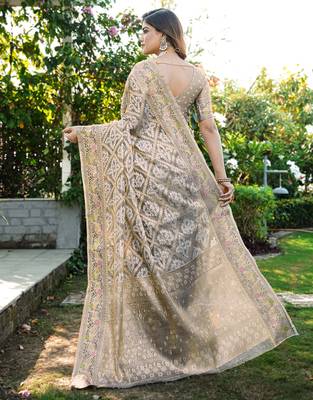 grey organza silk saree with heavy zari detailing 2