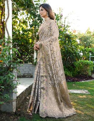 grey organza silk saree with heavy zari detailing 3