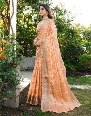 peach organza silk saree with heavy zari detailing 3