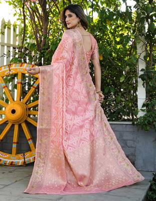 pink organza silk saree with bandhani patola weaves 2
