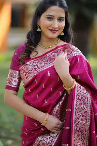 Pink soft banarasi silk zari weaving saree with matching blouse piece