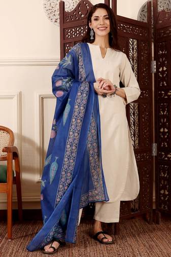 Women's Gorgeous Solid Chanderi Silk Fabric Straight Kurta Pant and Dupatta Set