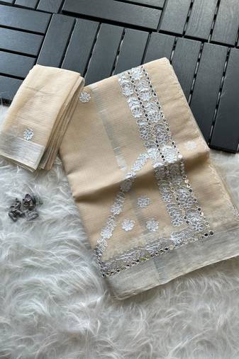 Cream Color gotapatti work Kota doriya fabric Saree