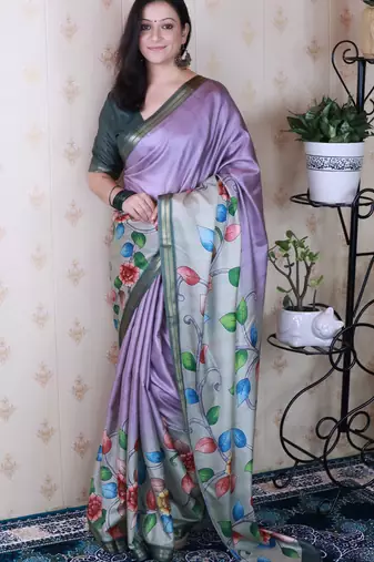 Lavender tussar silk kalamkari print zari woven border saree with contrast blouse piece