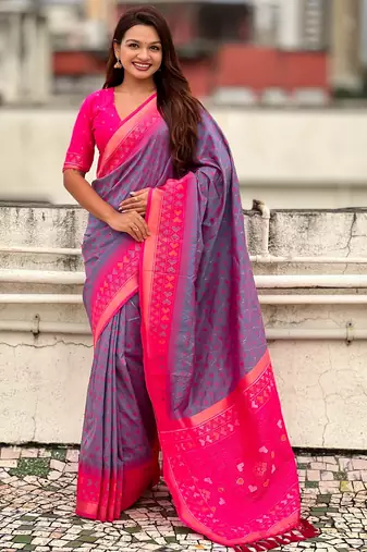 Patola silk ikkat zari weaving saree with contrast blouse piece