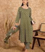 Green floral print cotton straight kurta pant with dupatta set