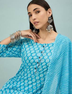 Sky blue floral print cotton straight kurta pant with dupatta set 5