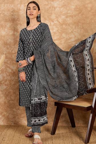 Black floral print cotton straight kurta pant with dupatta set