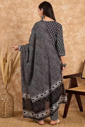 Black floral print cotton straight kurta pant with dupatta set