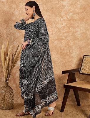 Black floral print cotton straight kurta pant with dupatta set 3