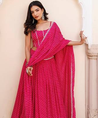 Quartz Pink Leheriya Lehenga Set 5