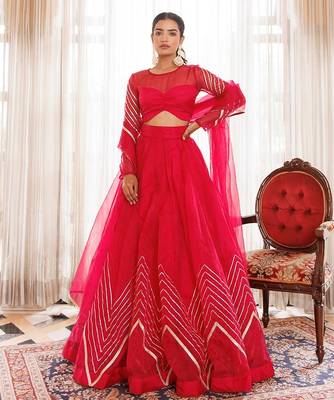 Dil Sharifa Hot Pink Organza Lehenga Set 1