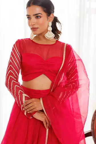 Dil Sharifa Hot Pink Organza Lehenga Set