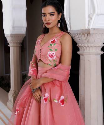 Eleganca in Bloom Pink Handpainted Organza Lehenga Set 4