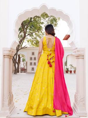 Nugget Gold Silk Lehenga Set 4