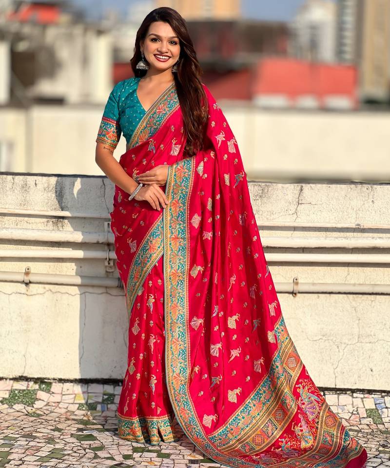 Pink viscose silk position print & zari weaving saree with contrast blouse piece