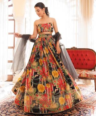 Black Gables Printed Cotton Lehenga Set 3