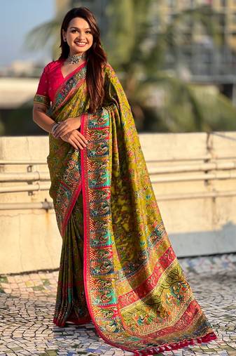 Green viscose silk position print & zari weaving saree with contrast blouse piece